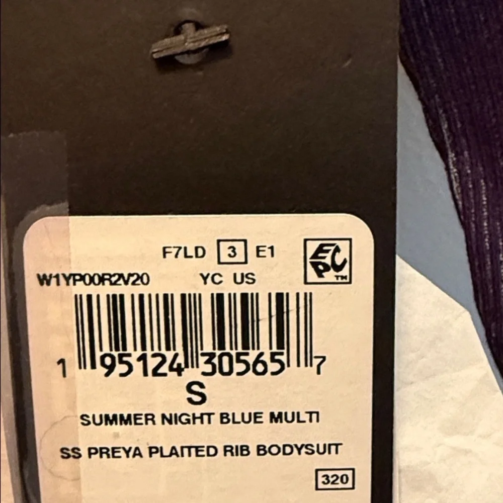 NWT Guess Ribbed Bodysuit - Picture 4 of 4